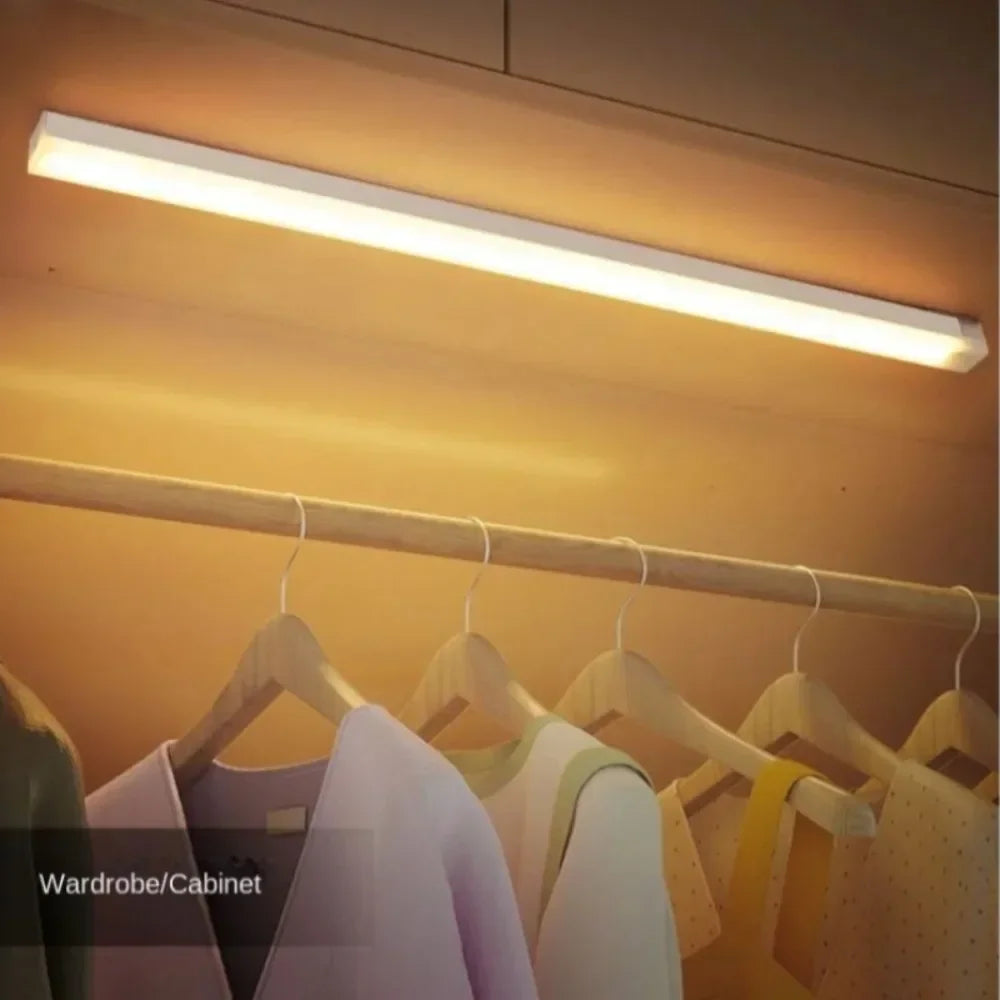Lampe LED Sans Fil avec Détecteur de Mouvement